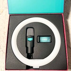 Mc Streamy ring light & microphone combo with UKG logo